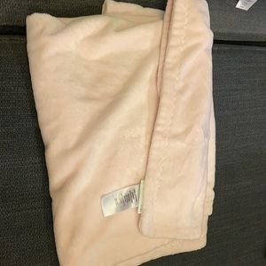 Pottery barn kids blanket,